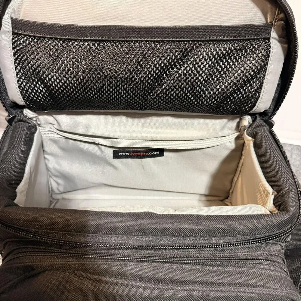 Lowepro EX 150 Black Camera Shoulder Bag Padded Nylon Case For DSLR SLR TLR