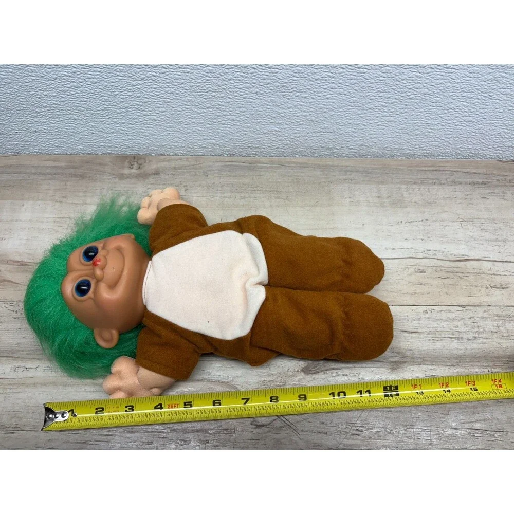Russ vtg troll