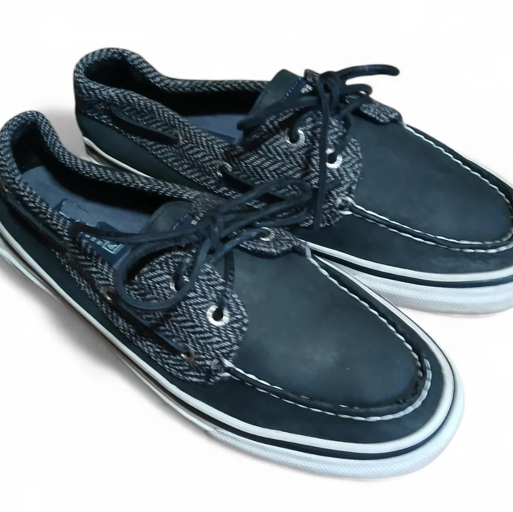 Sperry stylish comfortable