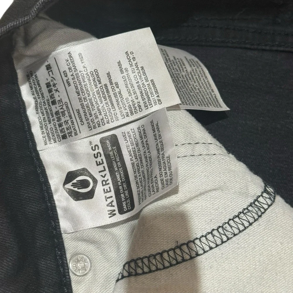 Levis description levis