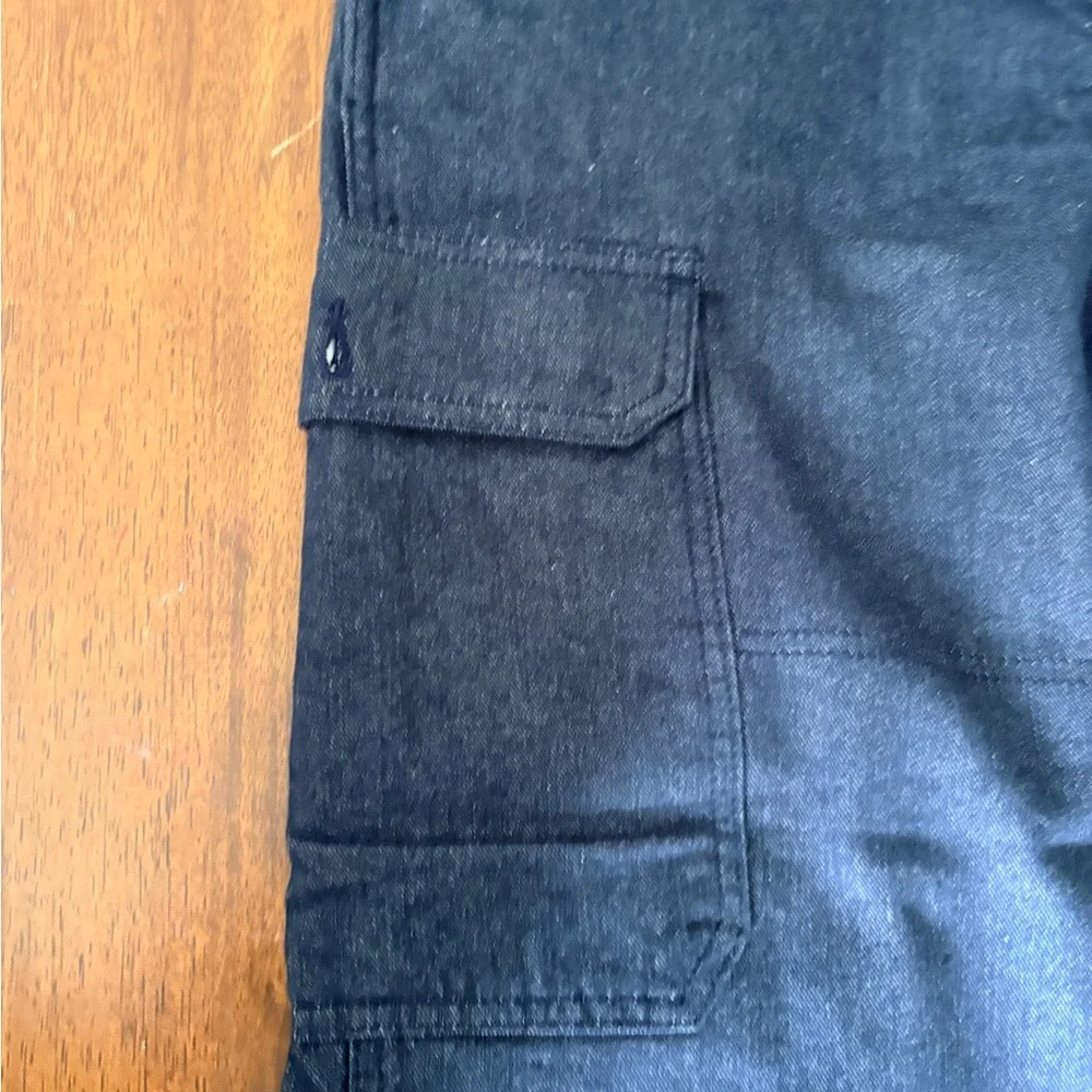 Banana Republic classic dark