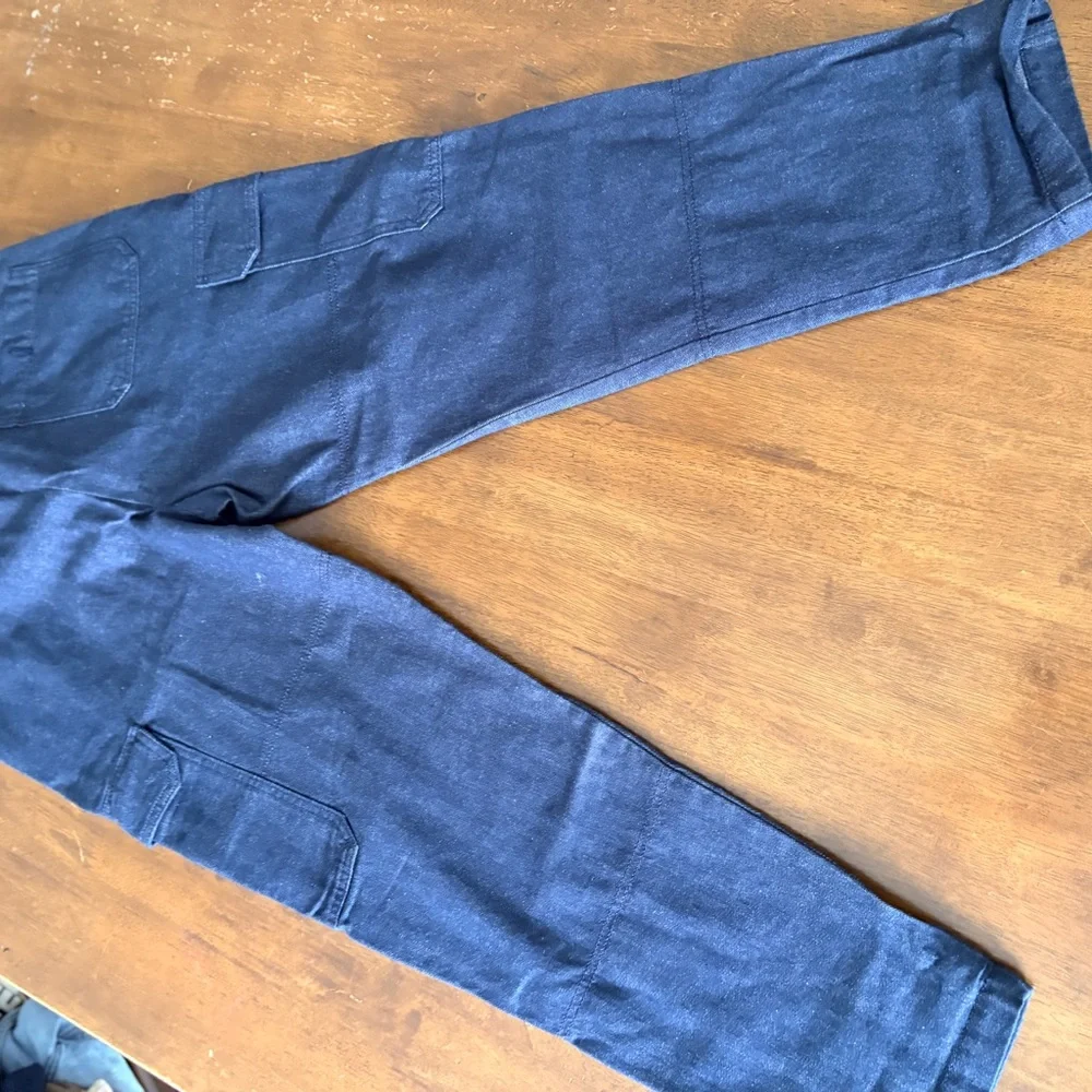 Banana Republic classic dark