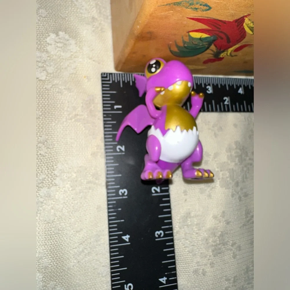 N/A dragon figure world