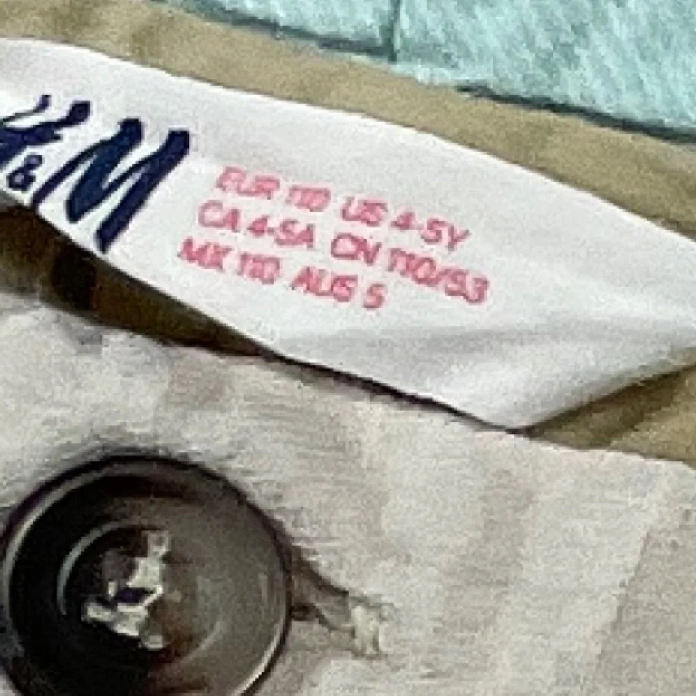 H&M linen shorts