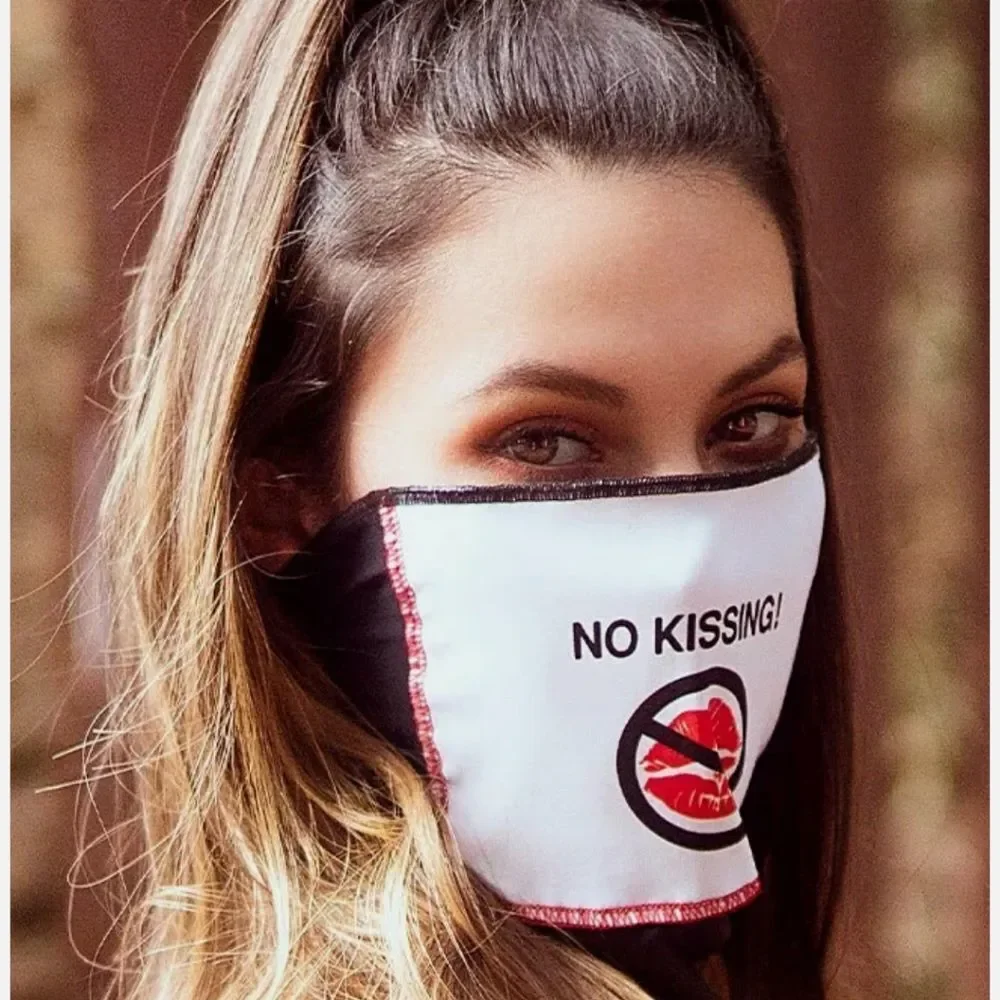 Face/ Neck Bandana Reversable- Black/ Red Lips