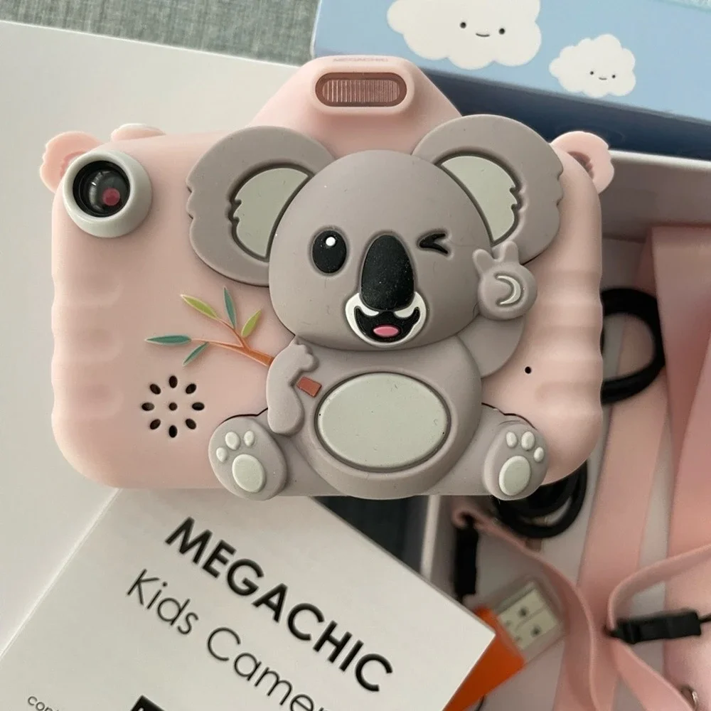 Megachic features details
