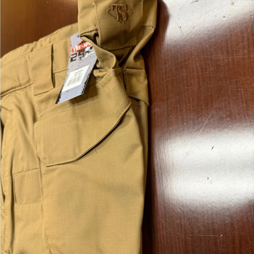 5.11 Tactical durable cargo