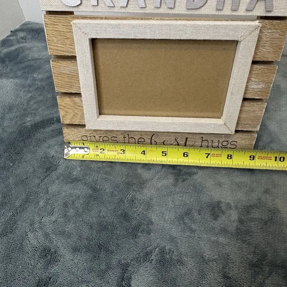 The Unbranded Brand rustic grandma