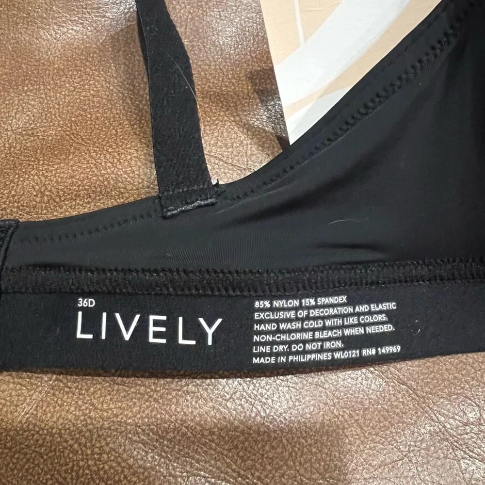 LIVELY Women's No Wire Full Coverage Bra -NWT
