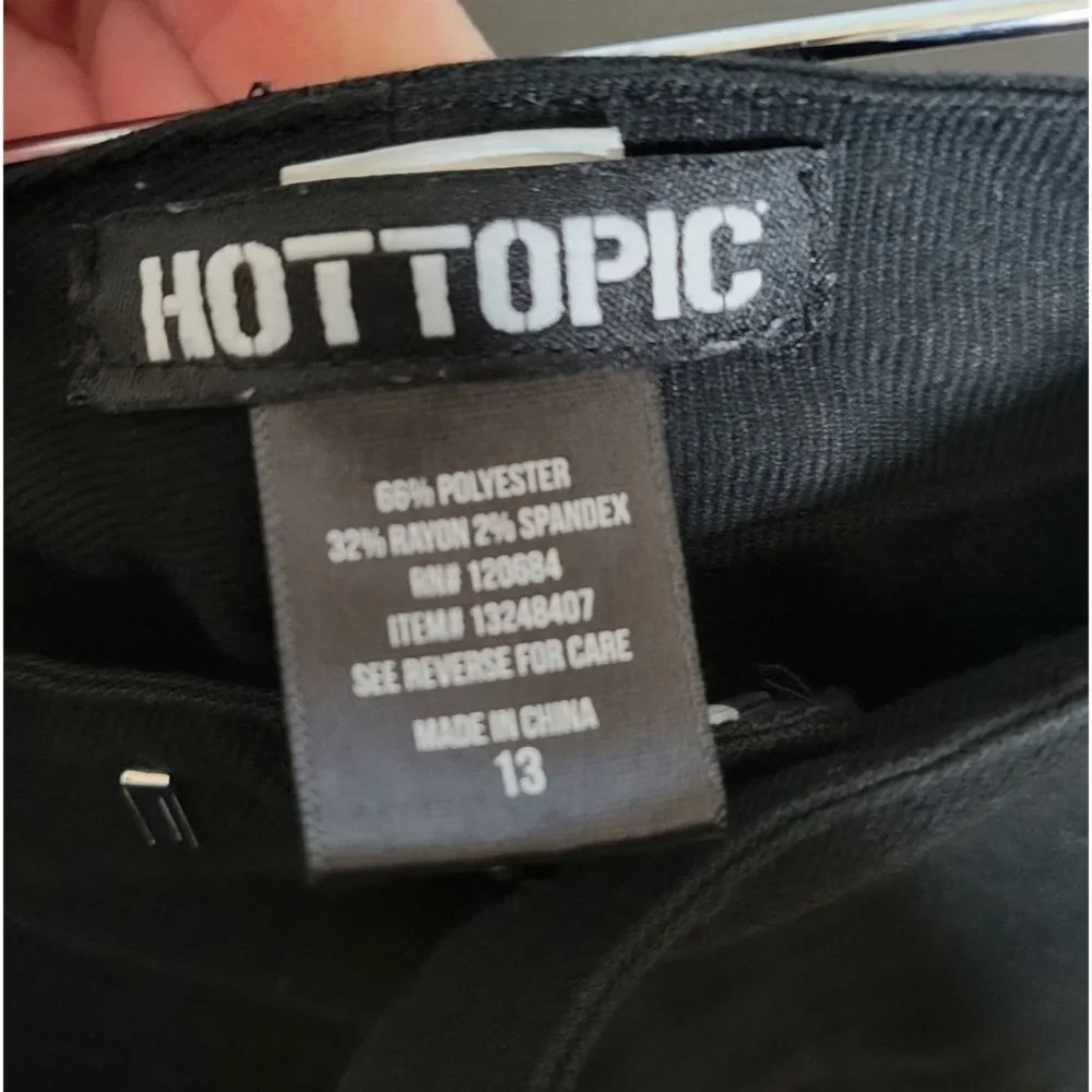 Hot Topic black strap