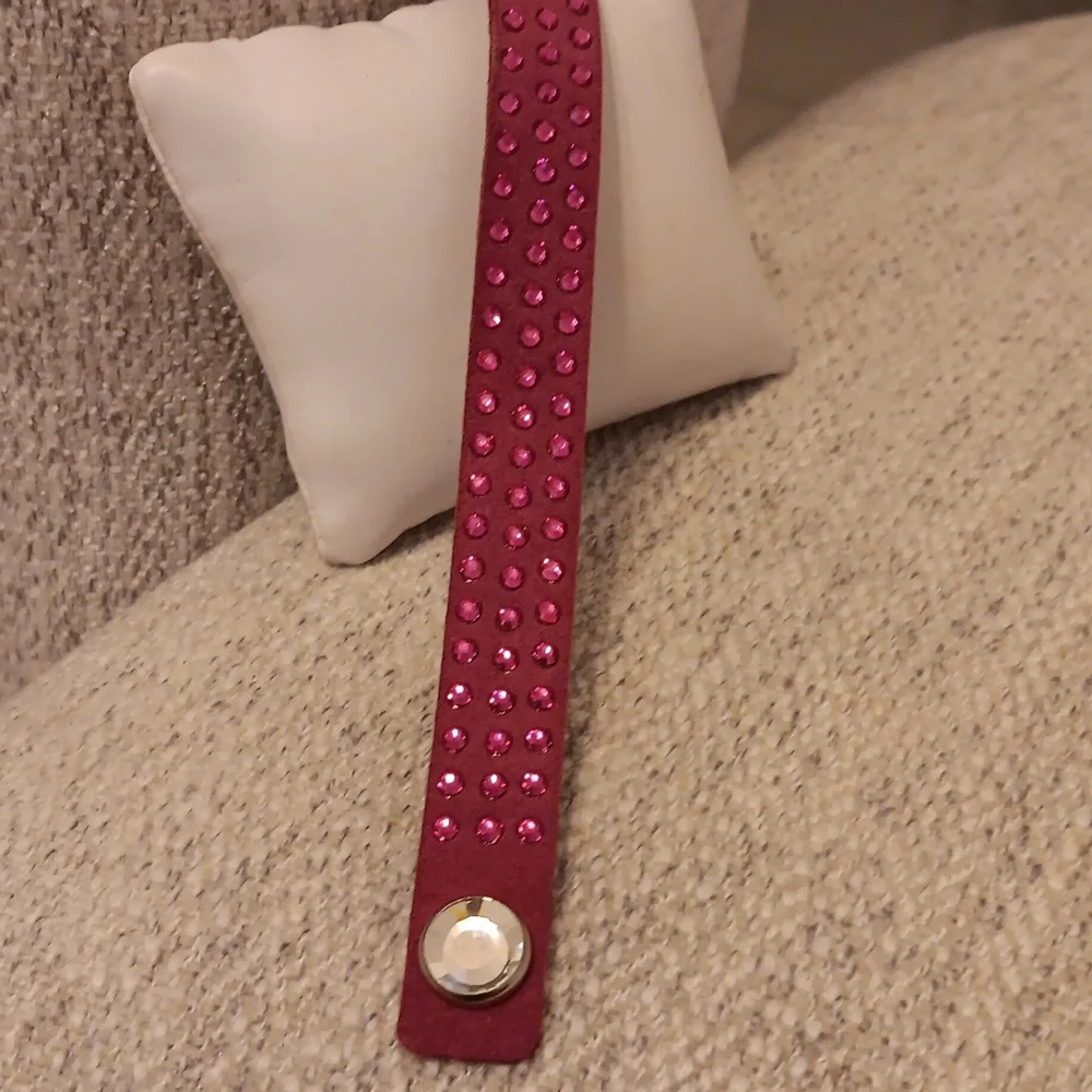 Swarovski single cuff