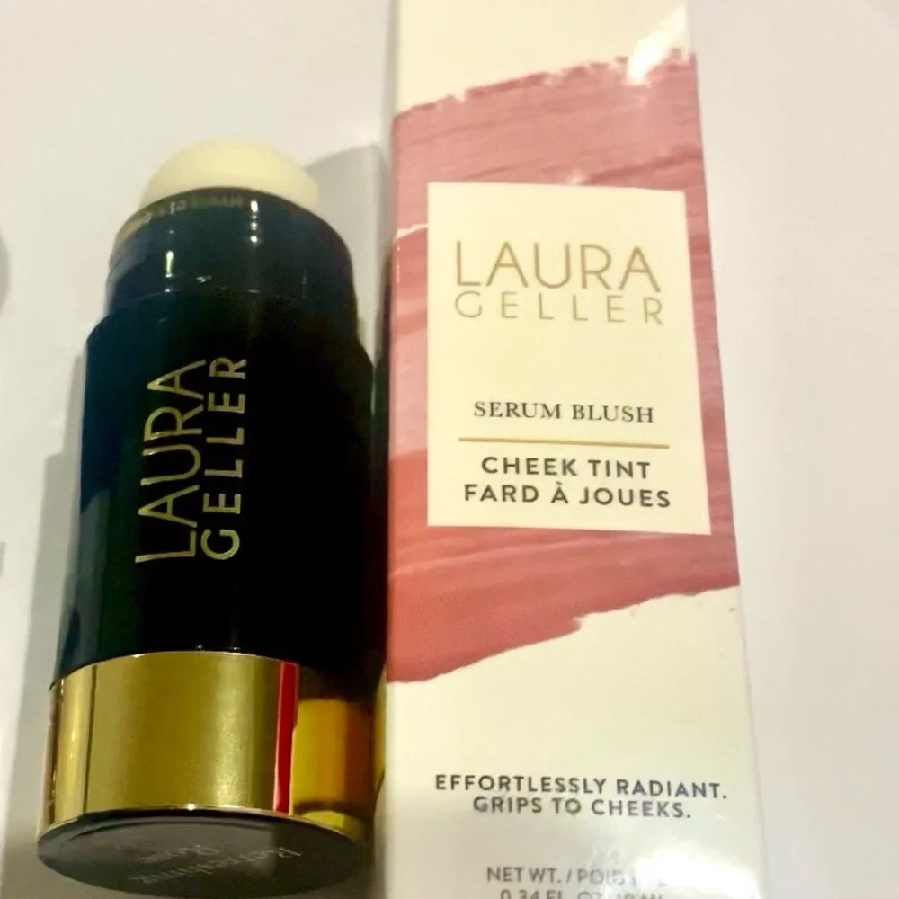Laura Geller add touch