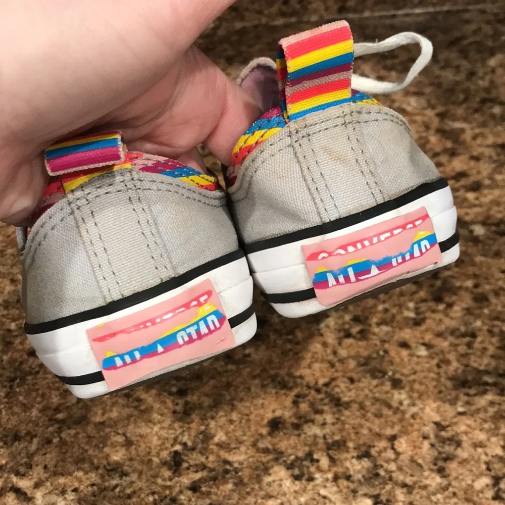 Converse juniors size