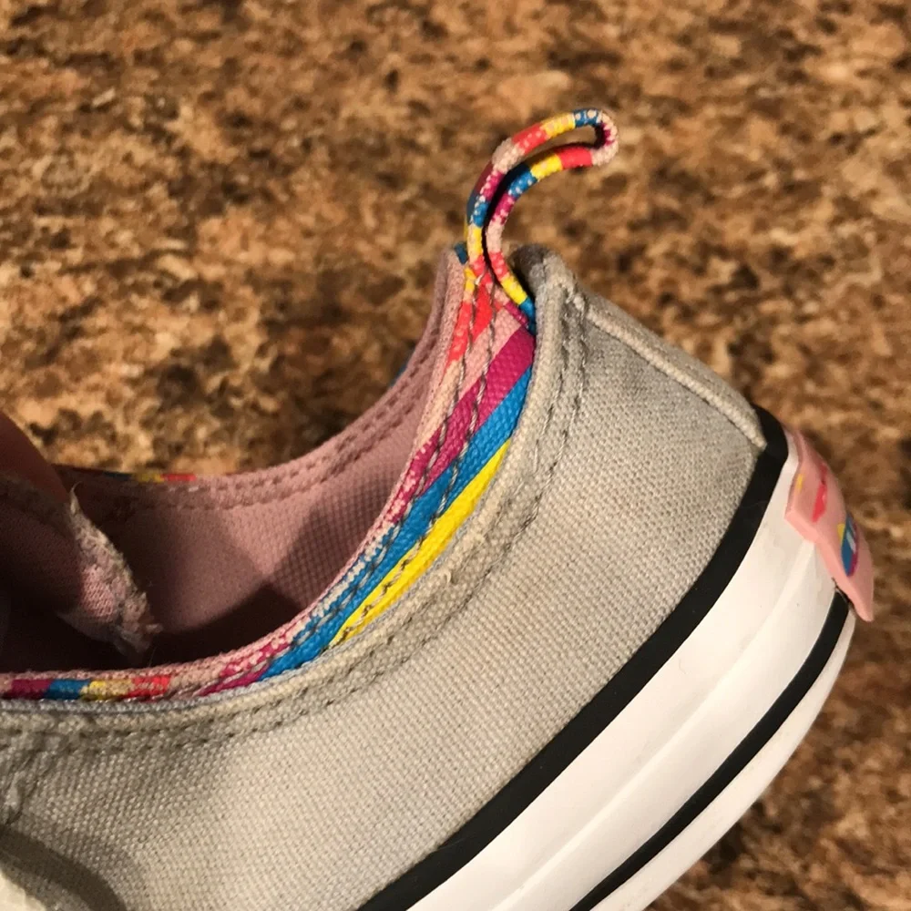 Converse juniors size