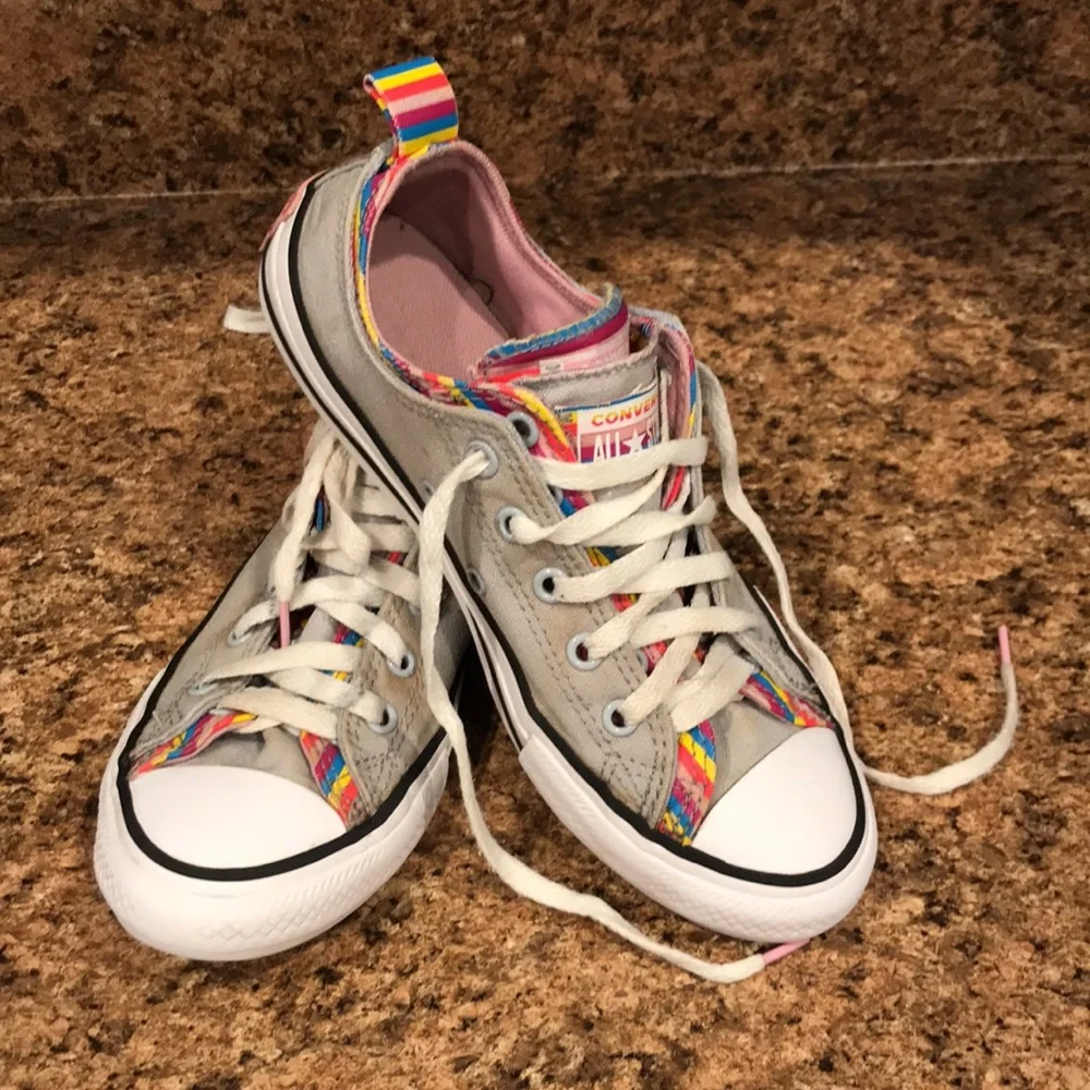Converse juniors size