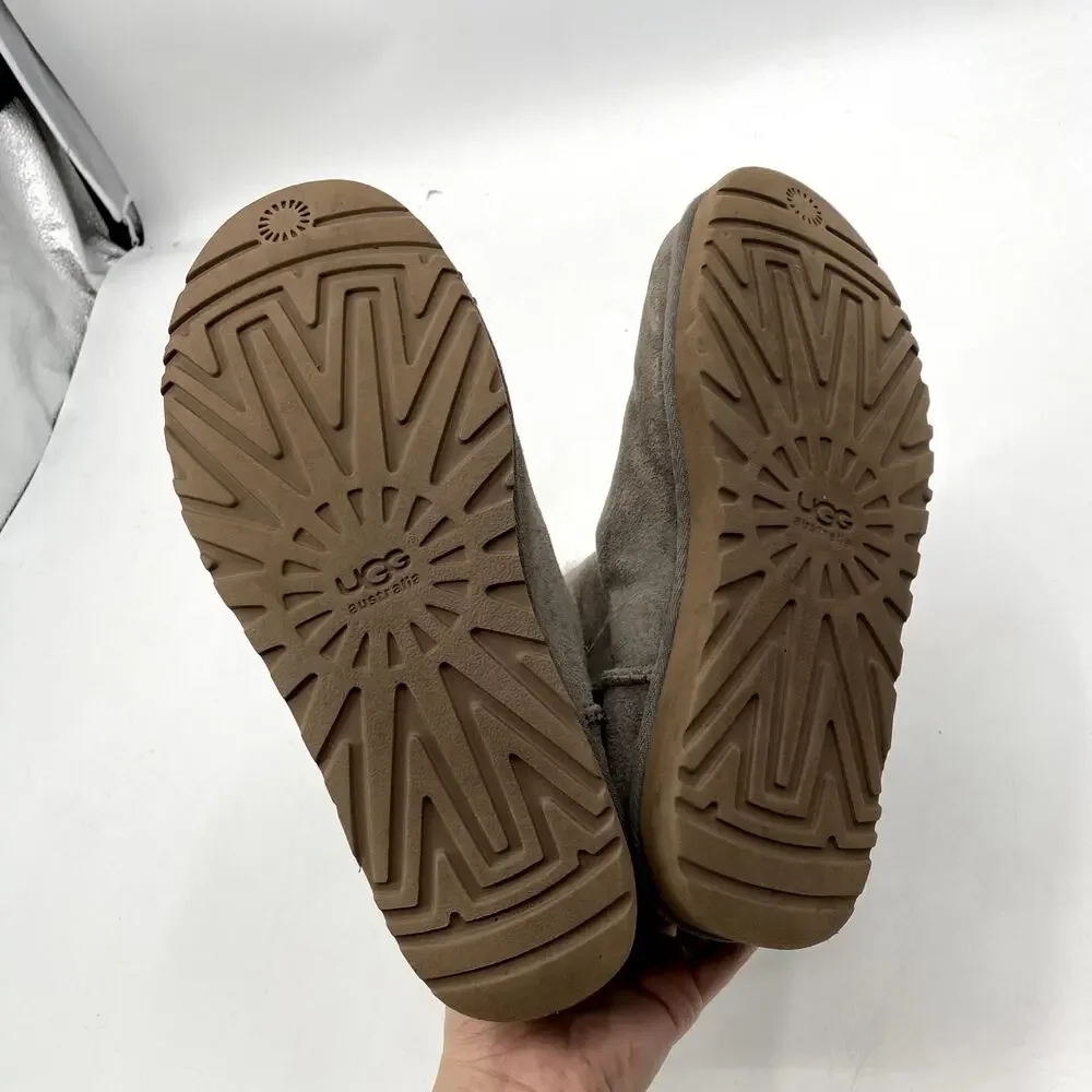 ugg gray