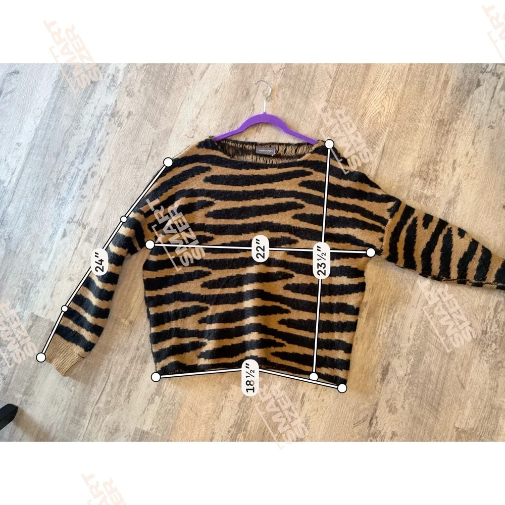 Wooden Ships bold zebra