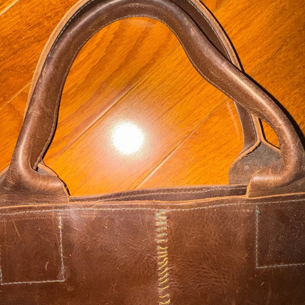no brand stylish brown