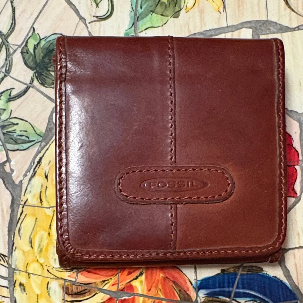 Fossil sleek use rich