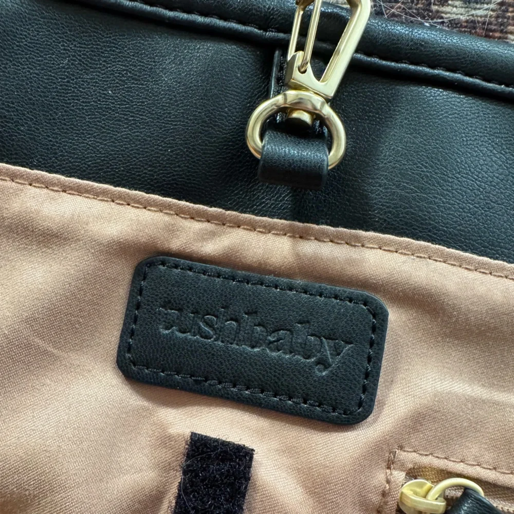 tushbaby tote
