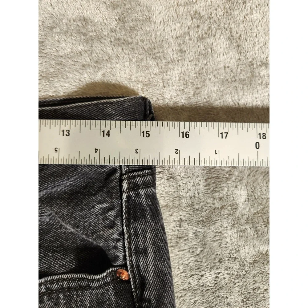 Levis elevate your