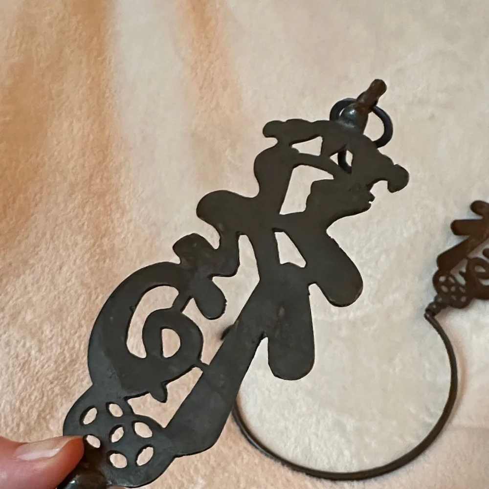 2 set Ornate Metal Wall Hooks in Blackened Bronze Finish