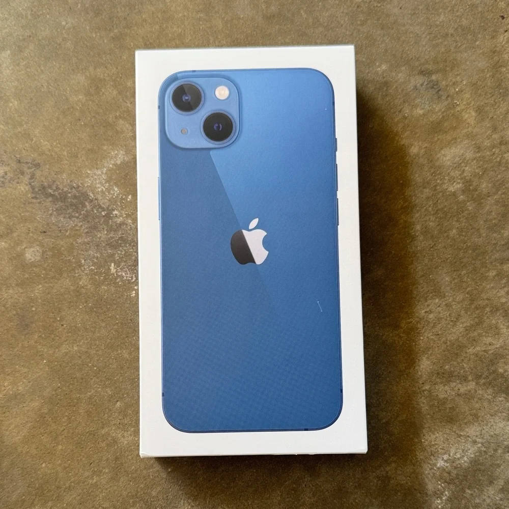Apple iPhone 13 Blue Finish (BOX ONLY)