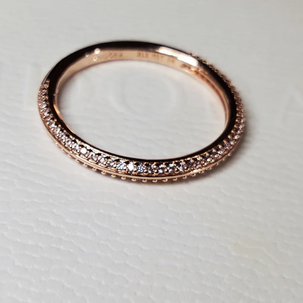 elegant pandora