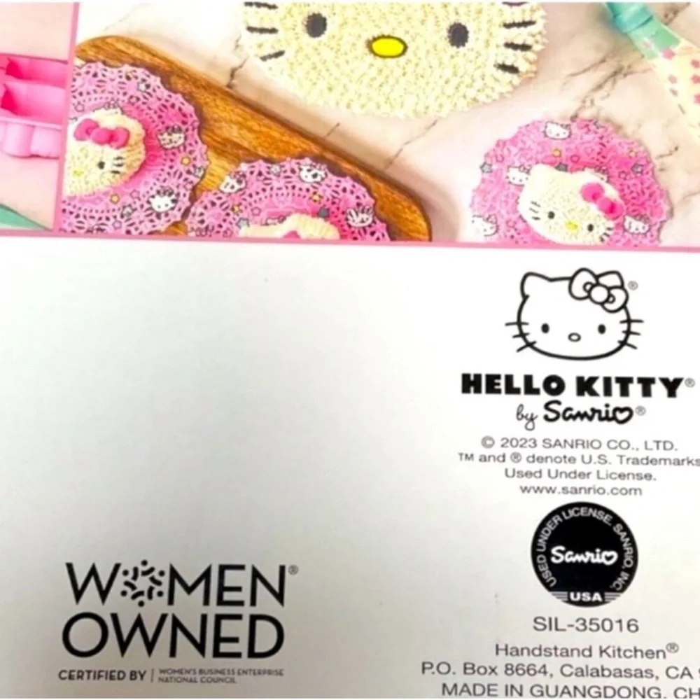 Hello Kitty hello kitty