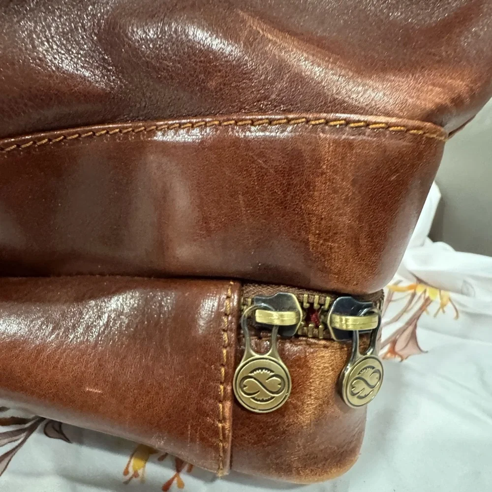 every bag tells a story base pocket