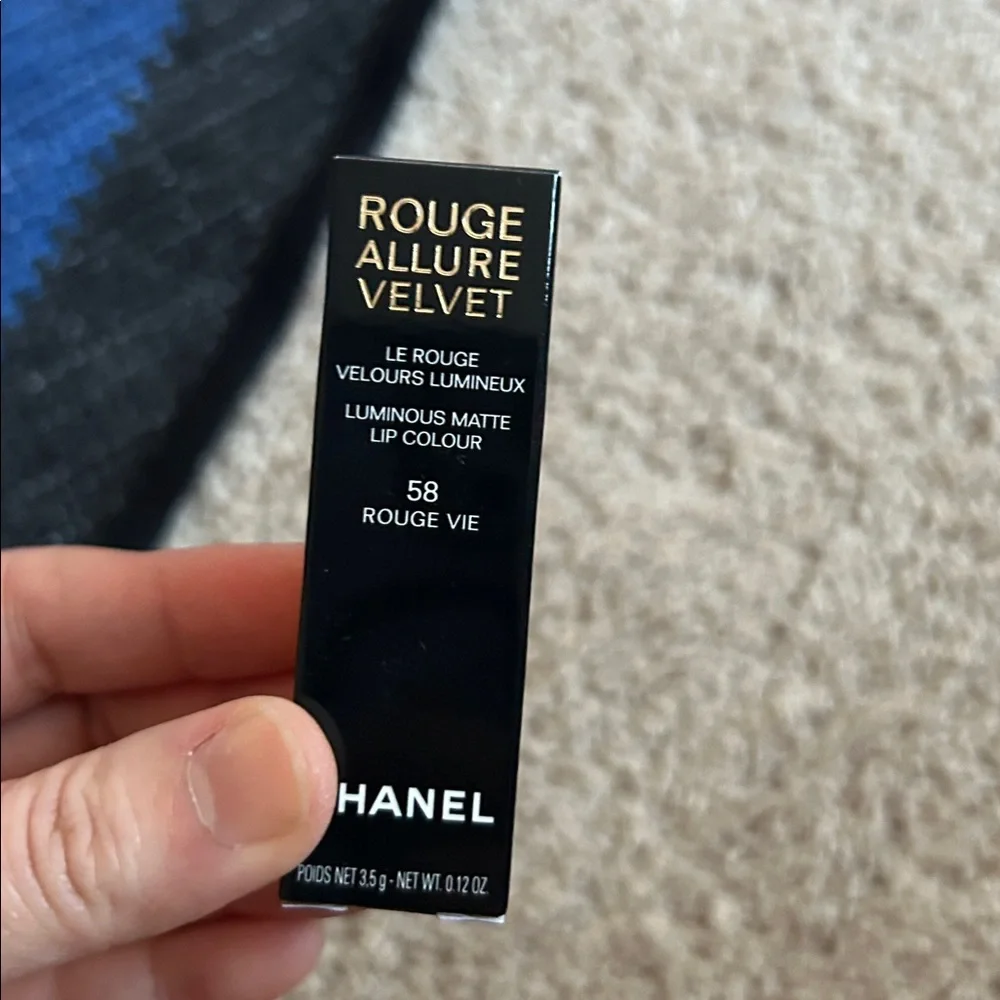 CHANEL new box