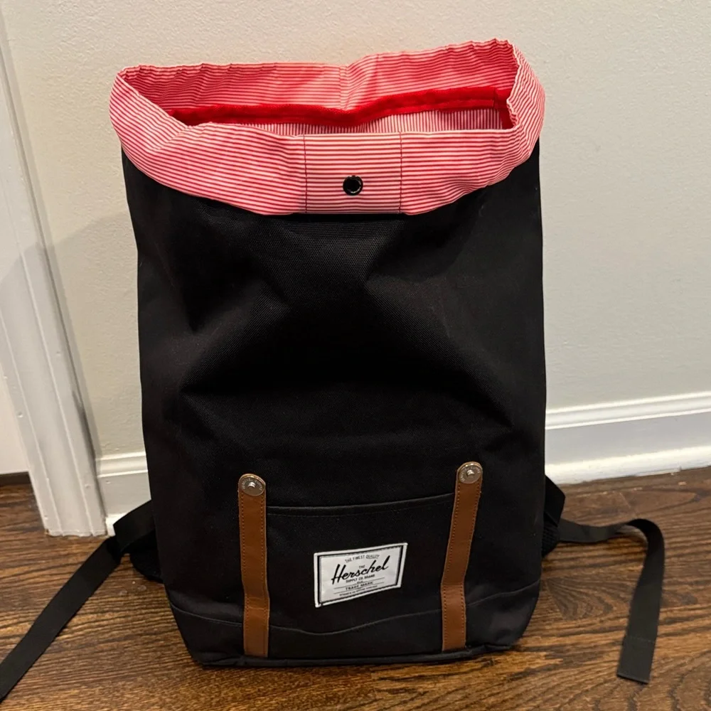 Herschel Supply Company retreat backpack
