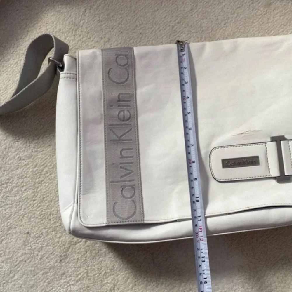 Calvin Klein White Crossbody Messenger Bag