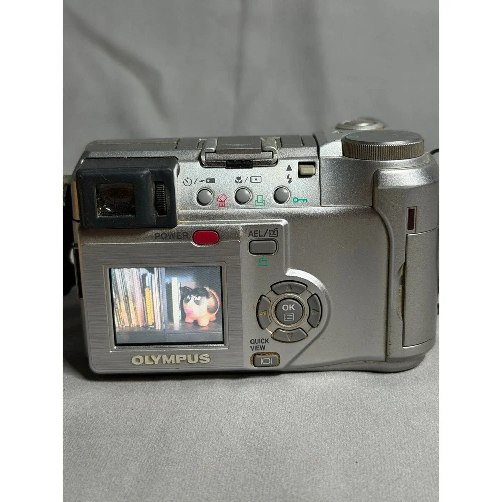 Olympus camedia 750