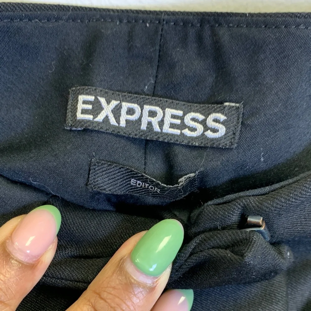Express sleek black