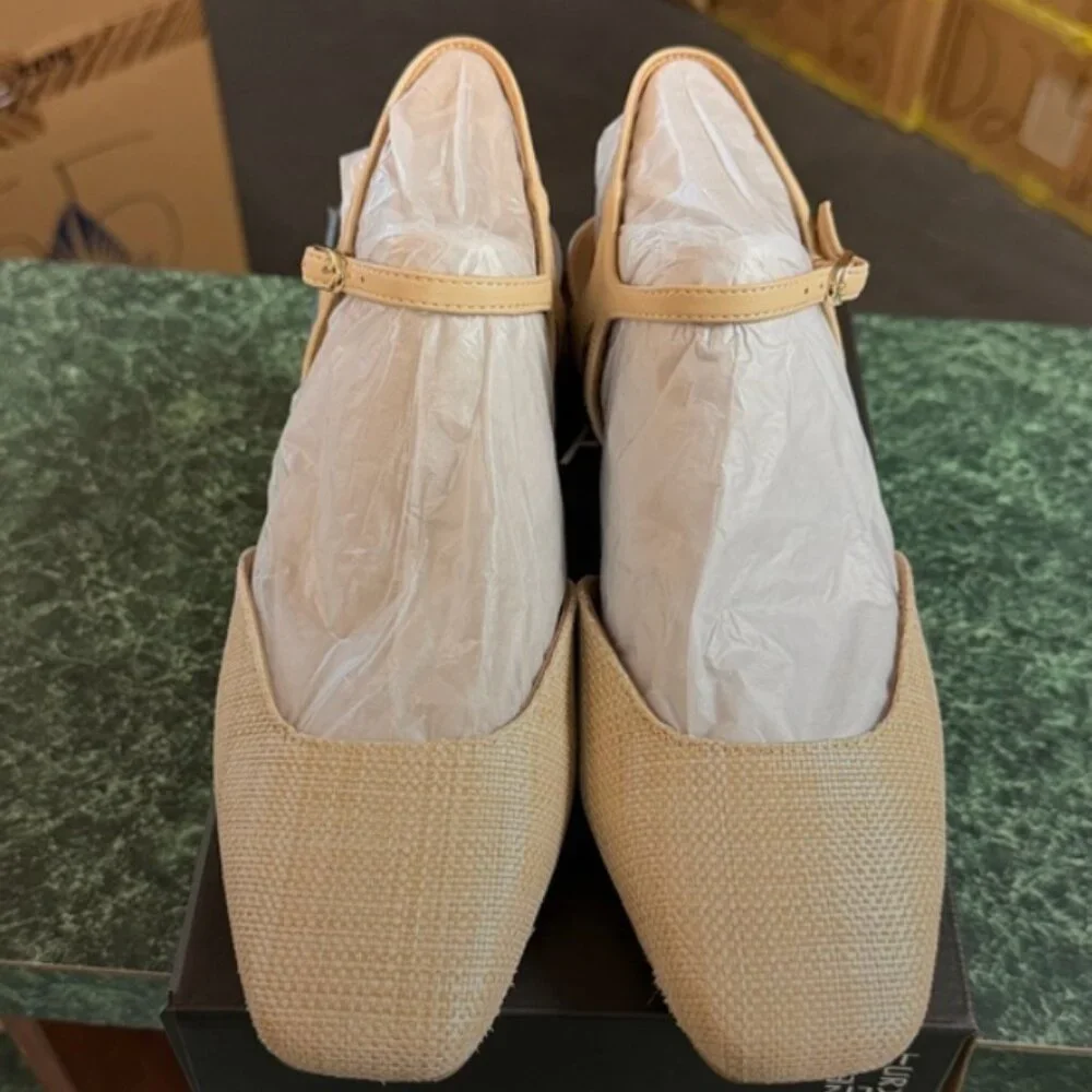 Naturalizer designed these love