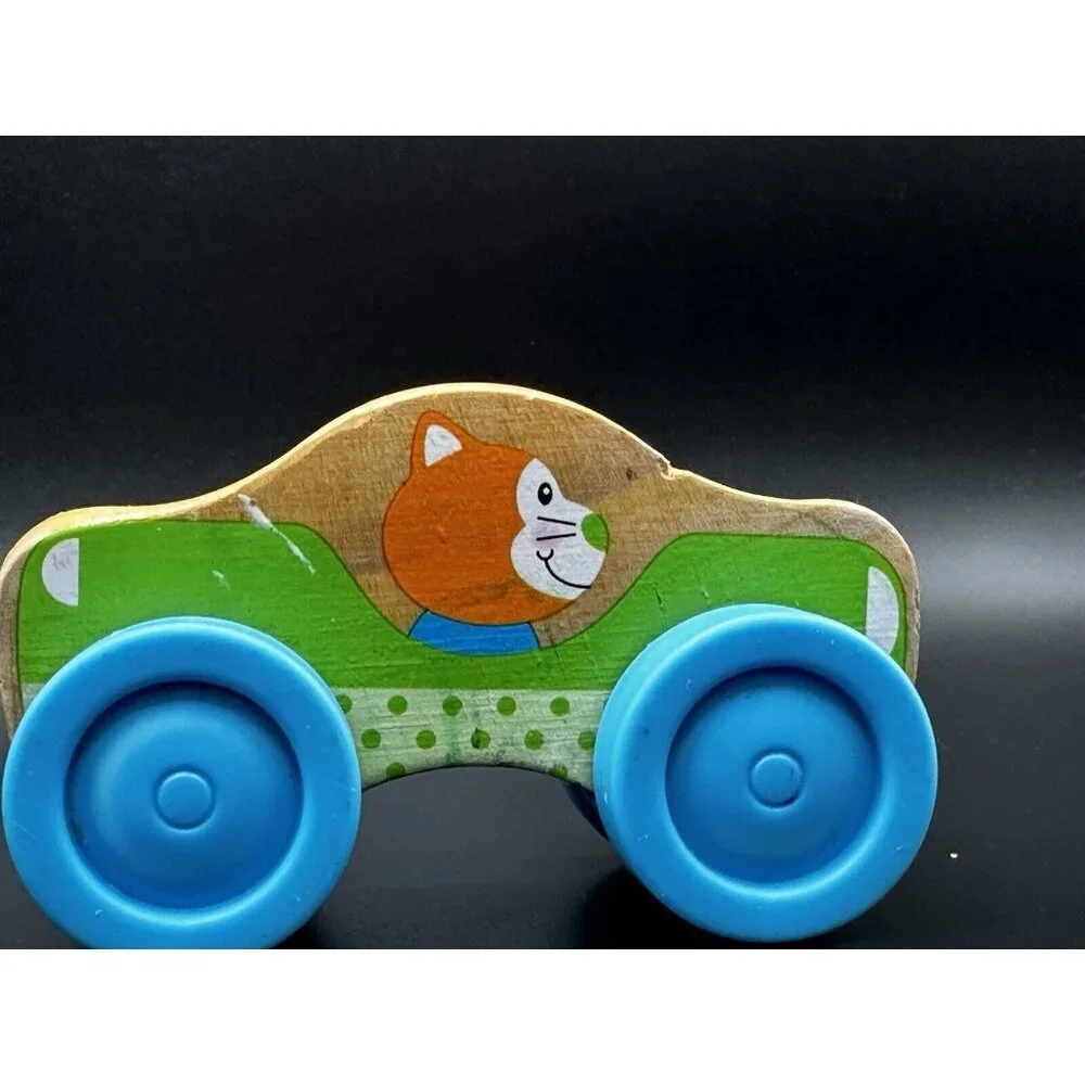 Melissa & Doug toy see hands