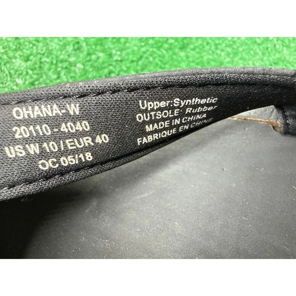OluKai ohana sandals