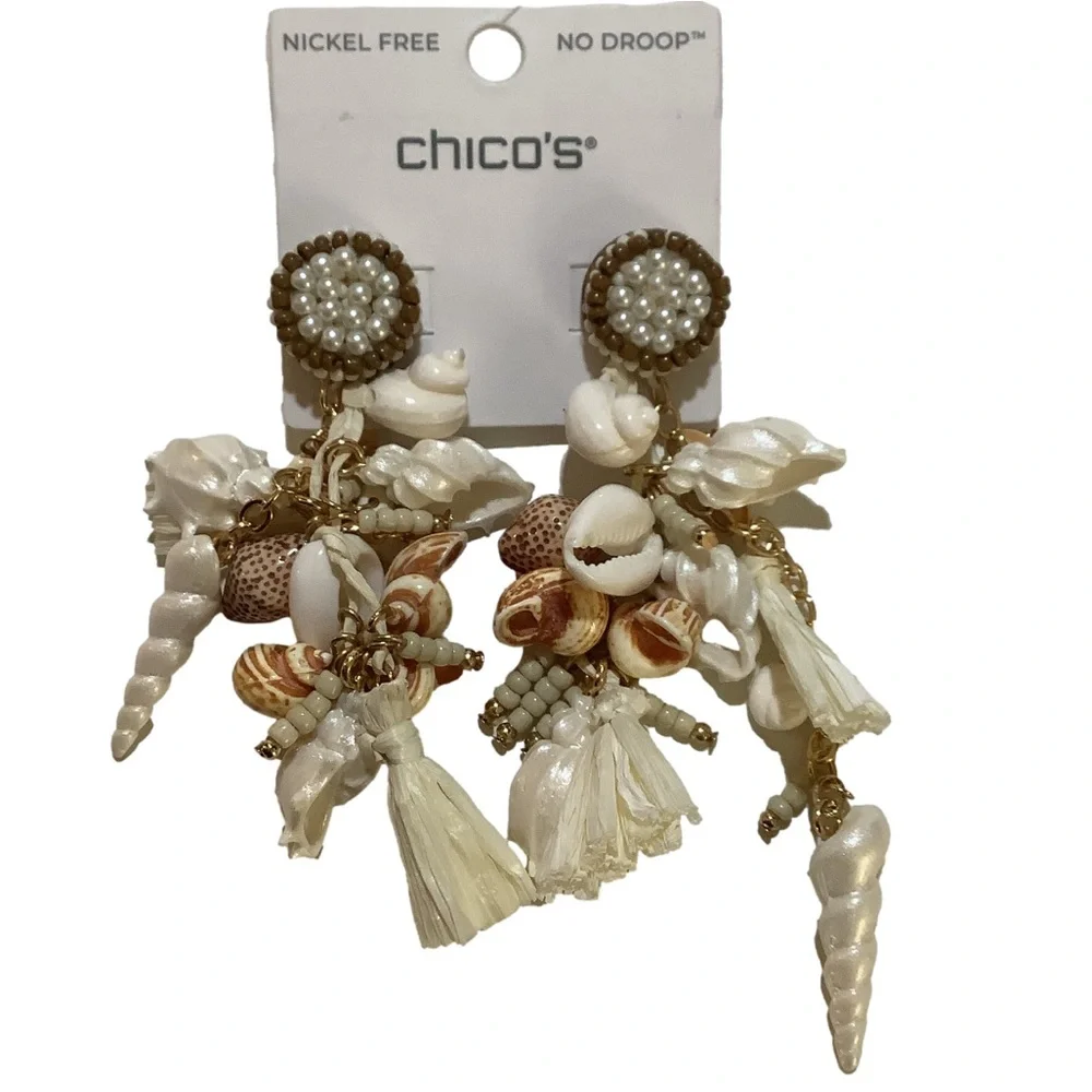 Chicos cascading shells—conch