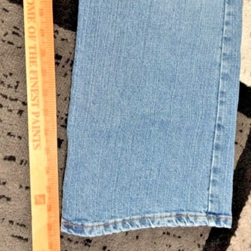 Levis this item