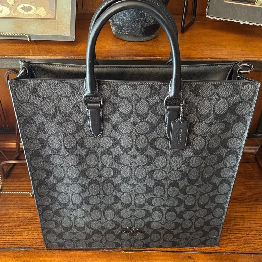 Coach Black/Dark Gray Signature Men's Laptop bag