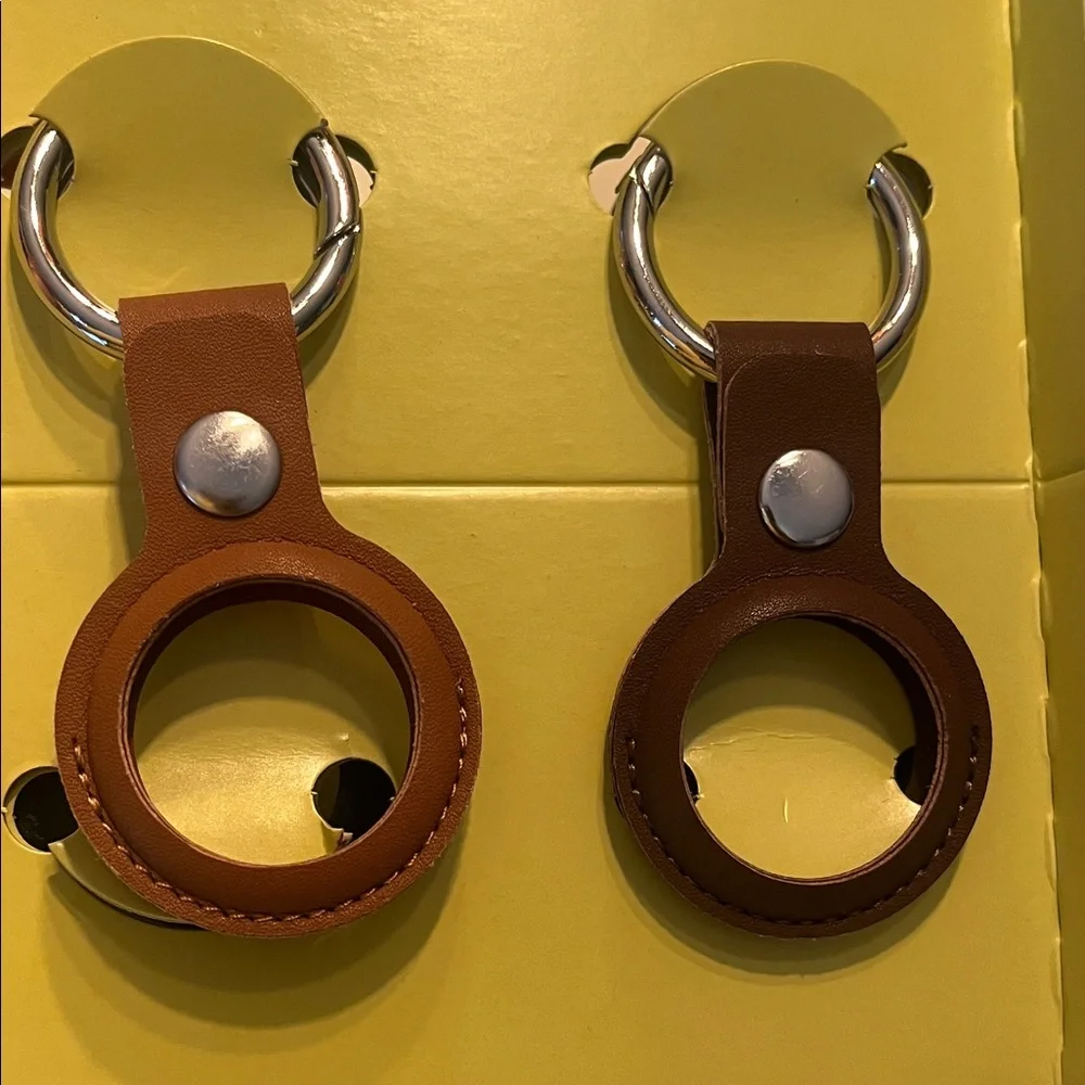 On Running leather airtag holders