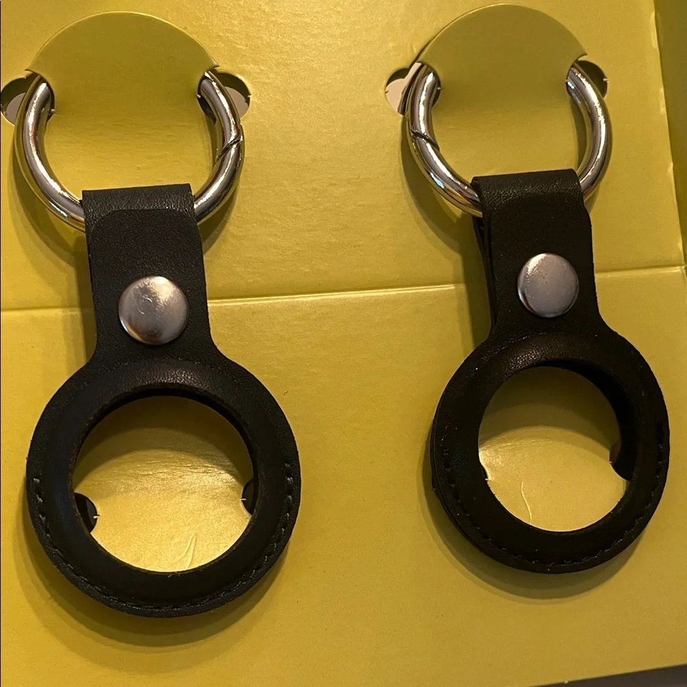 On Running four carabiner