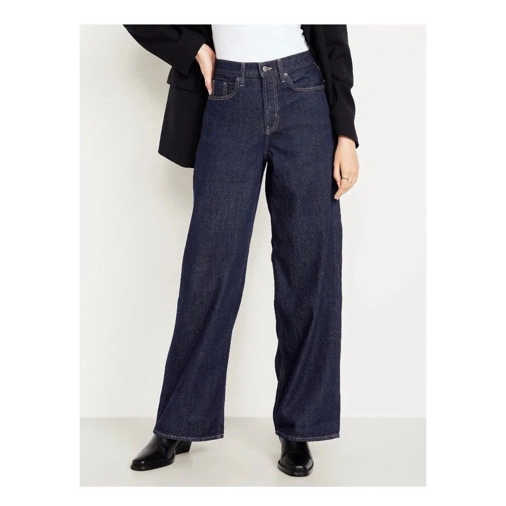 Old Navy these women