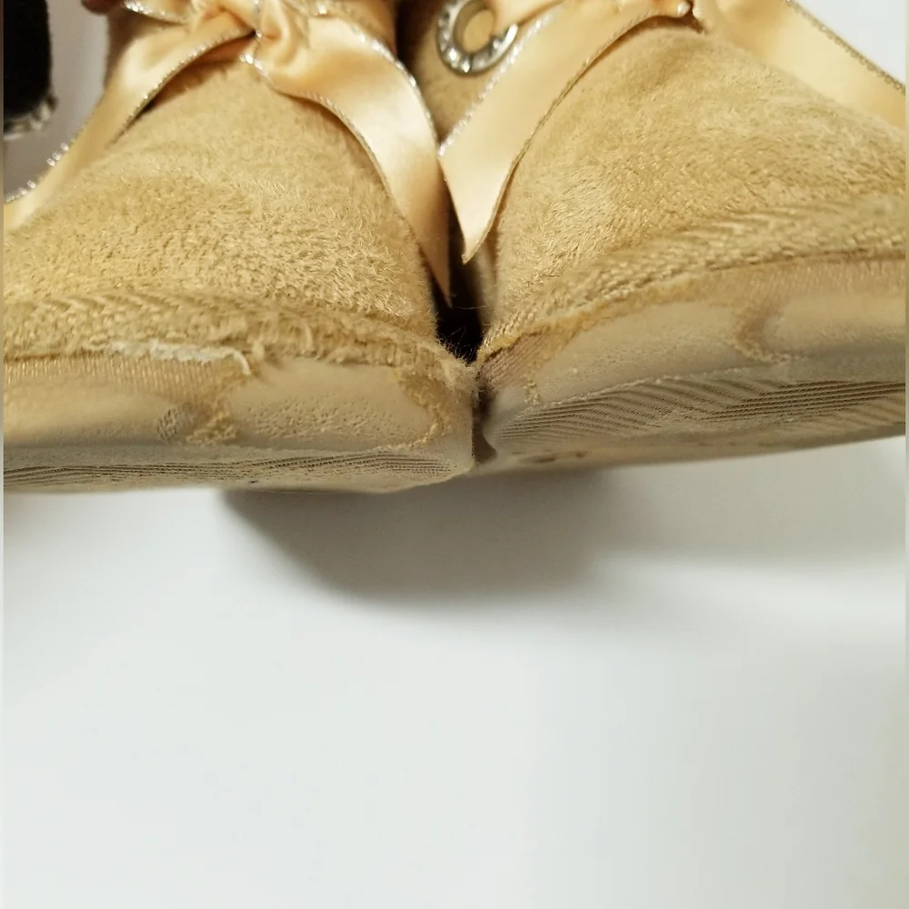 bebe these comfortable