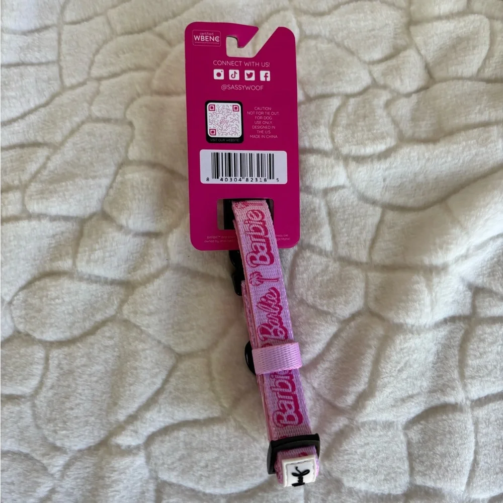Sassy Woof adjustable pink