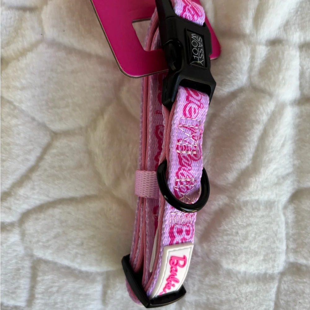 Sassy Woof adjustable pink