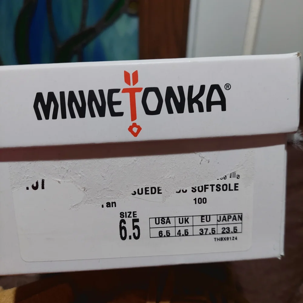 Minnetonka suede moccasin