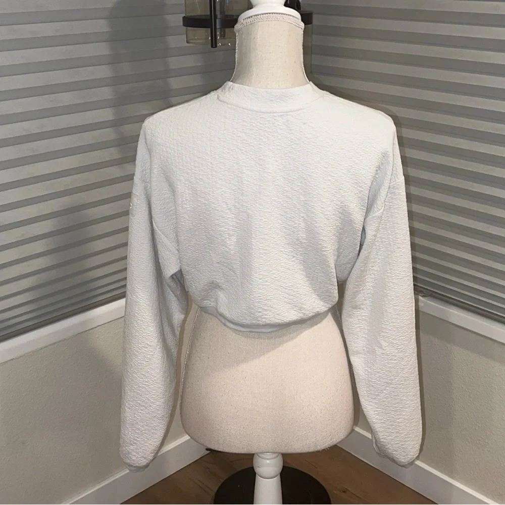 ALO Yoga chic cozy