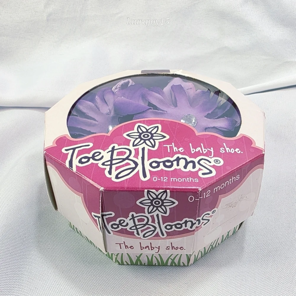 Toe Blooms toe blooms